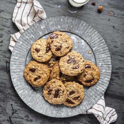 Vegan Salted Tahini Chocolate Chip Oatmeal Cookies